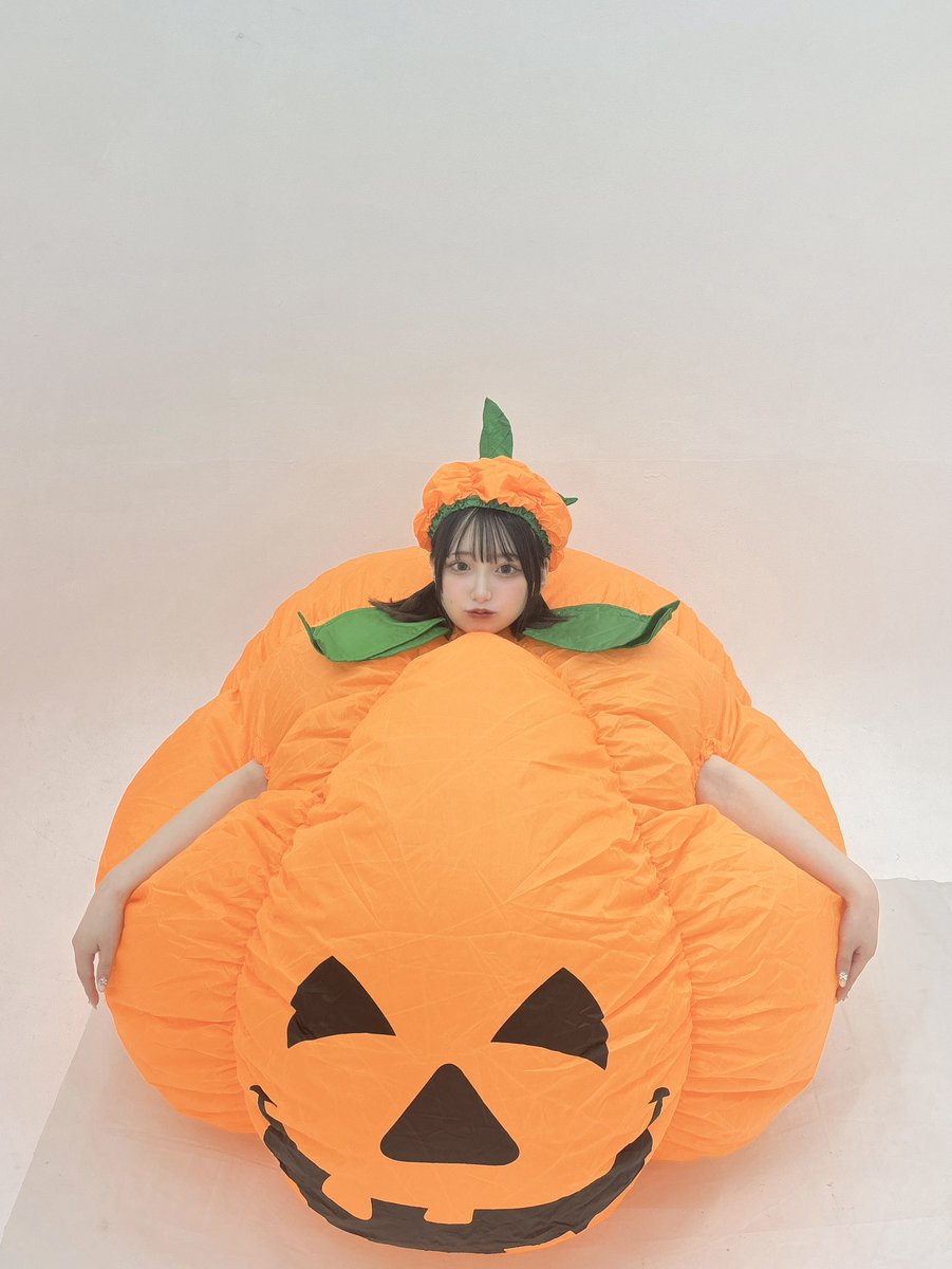 haruka_cs0129's tweet photo. 渋ハロUNITE!2024🎃
ありがとうございました！！

人生初仮装だったかも！
仮装してきてくれた子もいてハロウィンだー！て嬉しくなったよありがとう♡
顔ずっと埋もれてたけど楽しかったー^  ̫^ https://t.co/Ac92Had0dX