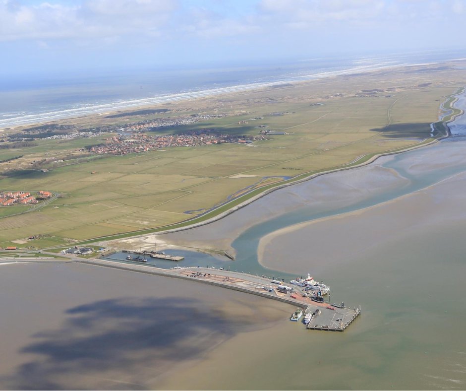 De bereikbaarheid van Ameland staat onder druk en de minister van I&amp;W neemt binnenkort een beslissing over de vaarverbinding op de lange termijn. Zie bit.ly/48sFzDH en lees waarom de gemeente zich zorgen maakt.