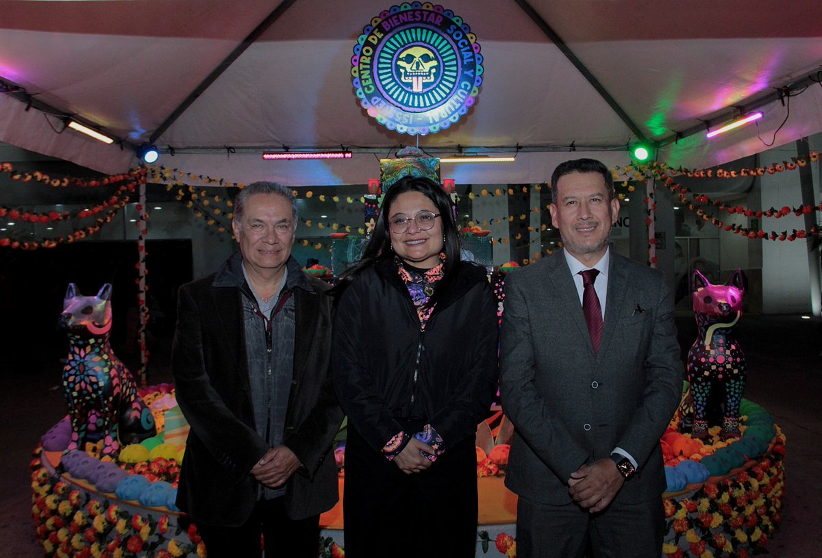 Presentamos la ofrenda de muertos realizada por artistas del Centro de Bienestar Social y Cultural del ISSSTEP🥰