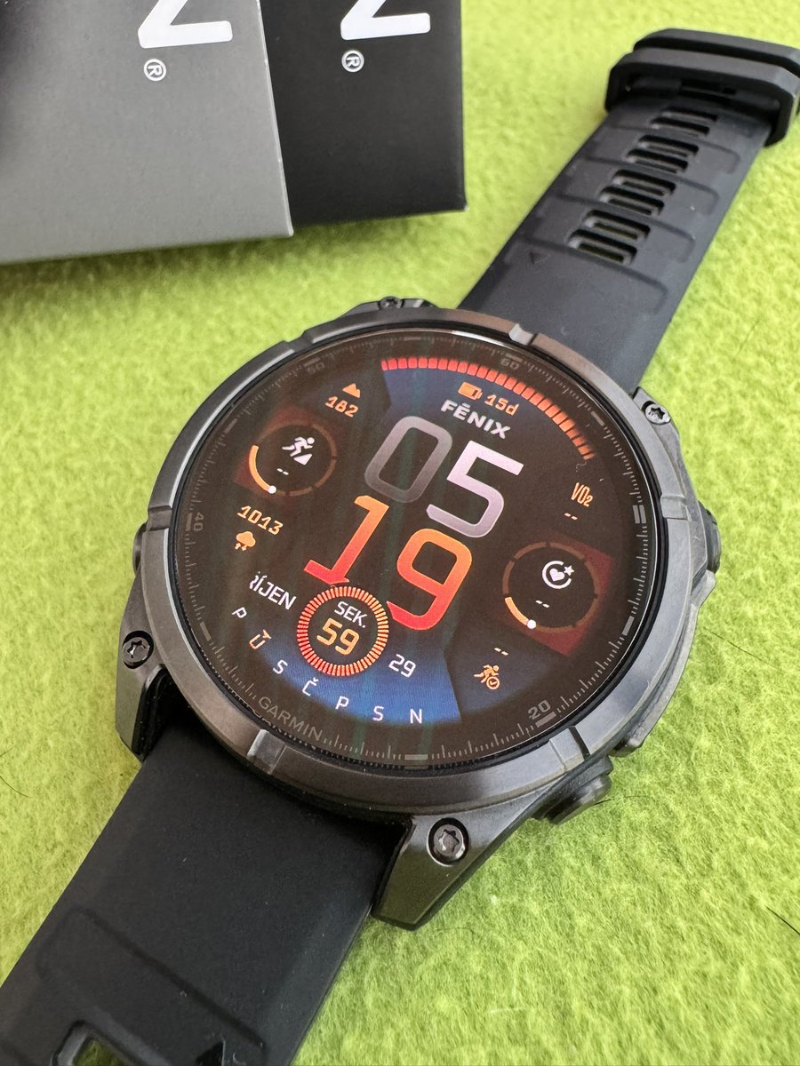 BalrogCZ's tweet photo. Než dám na bazar nechtěl by někdo Garmin Fenix 8 black 47 mm AMOLED? Staré cca 3 týdny v rop stavu. Díky i za RT https://t.co/JCoFEJlZCU
