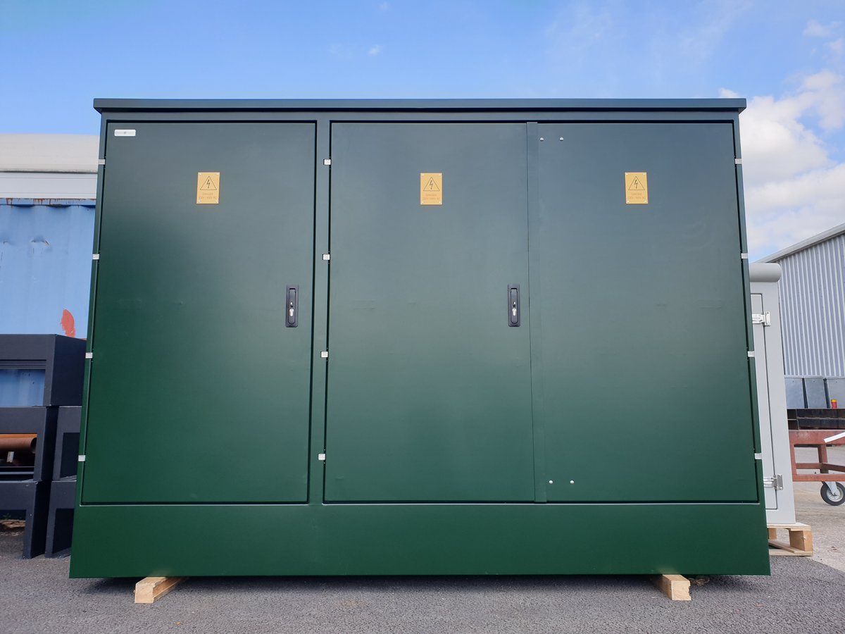 charlesendirect's tweet photo. 🥳 2023 – DFP Feeder Pillar range was introduced. Responding to high demand offered ongoing support to our customers needing the bigger feeder pillars for their projects.  Here’s to the next 40 years! . . . https://t.co/mg7YHFjw2u