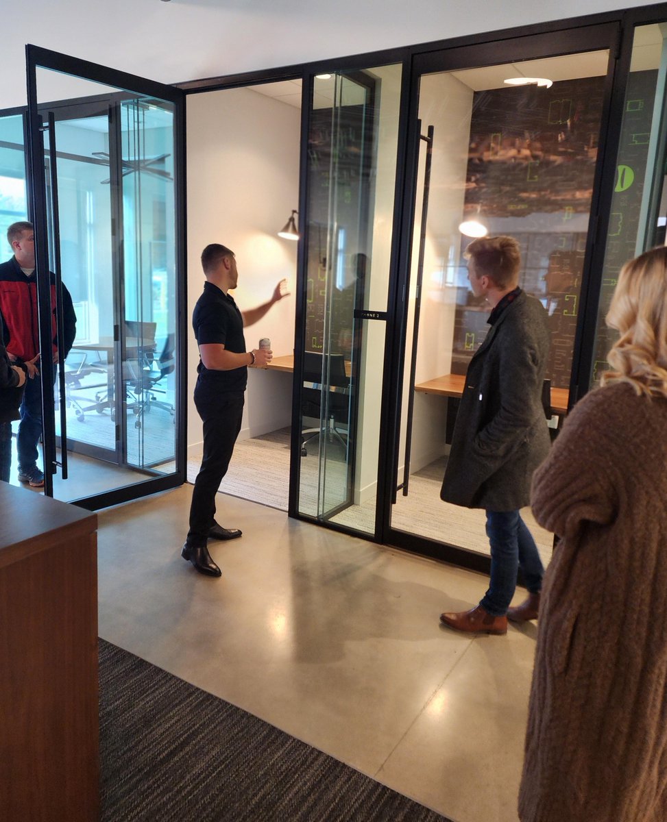 Thank you to @infiniumwalls for hosting the Hasenstab crew last week! Our team had a great time touring the facility and learning more about glass wall systems.