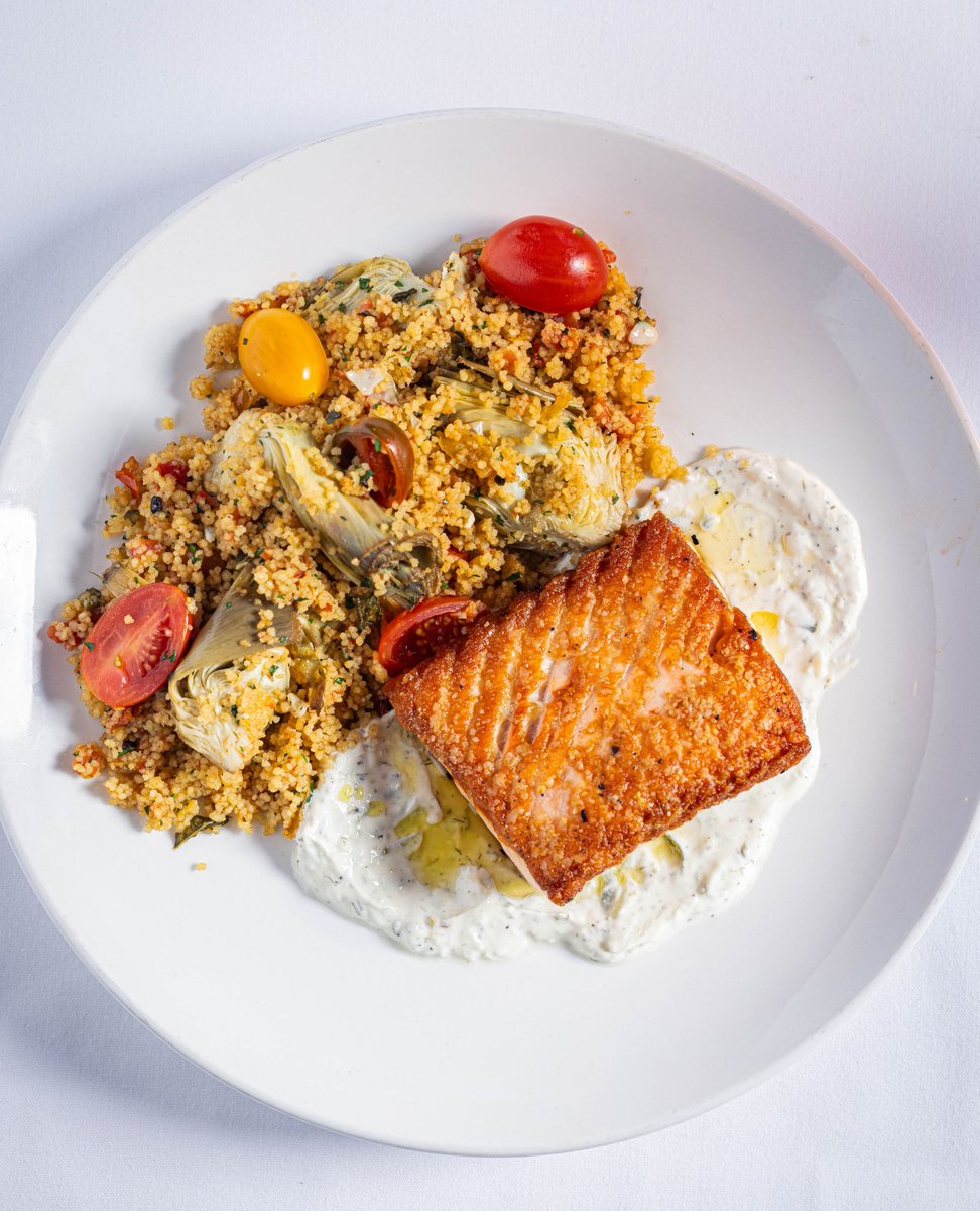 bluepointgrille's tweet photo. Taste the ocean, right in the heart of downtown Cleveland! ๐๐ฝ๏ธ
From wild-caught Alaskan salmon to East Coast oysters, we bring the best of the ocean to your table.
#FreshSeafood #OceanToTable #ClevelandDining https://t.co/h4T6oobxAh