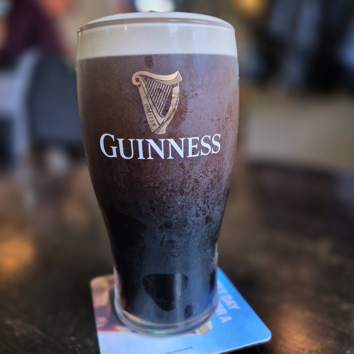 ClonliffeHouse's tweet image. Hello Tuesday 👋 Creamy pints of plain €5.50 each #ThirstyTuesday #MidTermBreak 😋 #Guinness