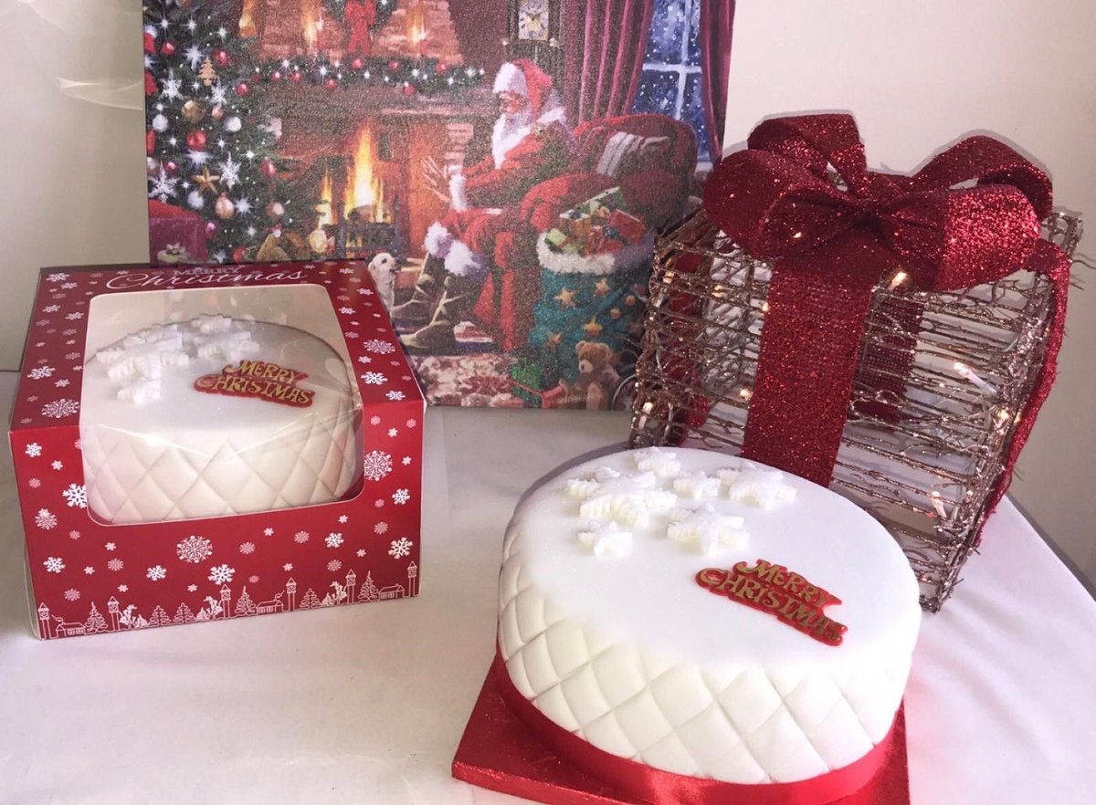 LilyandLimeLD's tweet photo. Our homemade Christmas cakes are now available to order! 7 inch cake Β£43. Collection on the 23rd December π
To order email aimee.harvey@minsteadtrust.org.uk or sophie.enright@minsteadtrust.org.uk
#eatwelldogood #seeingpotential #homemade #christmas #christmascake https://t.co/EQBswSd99n