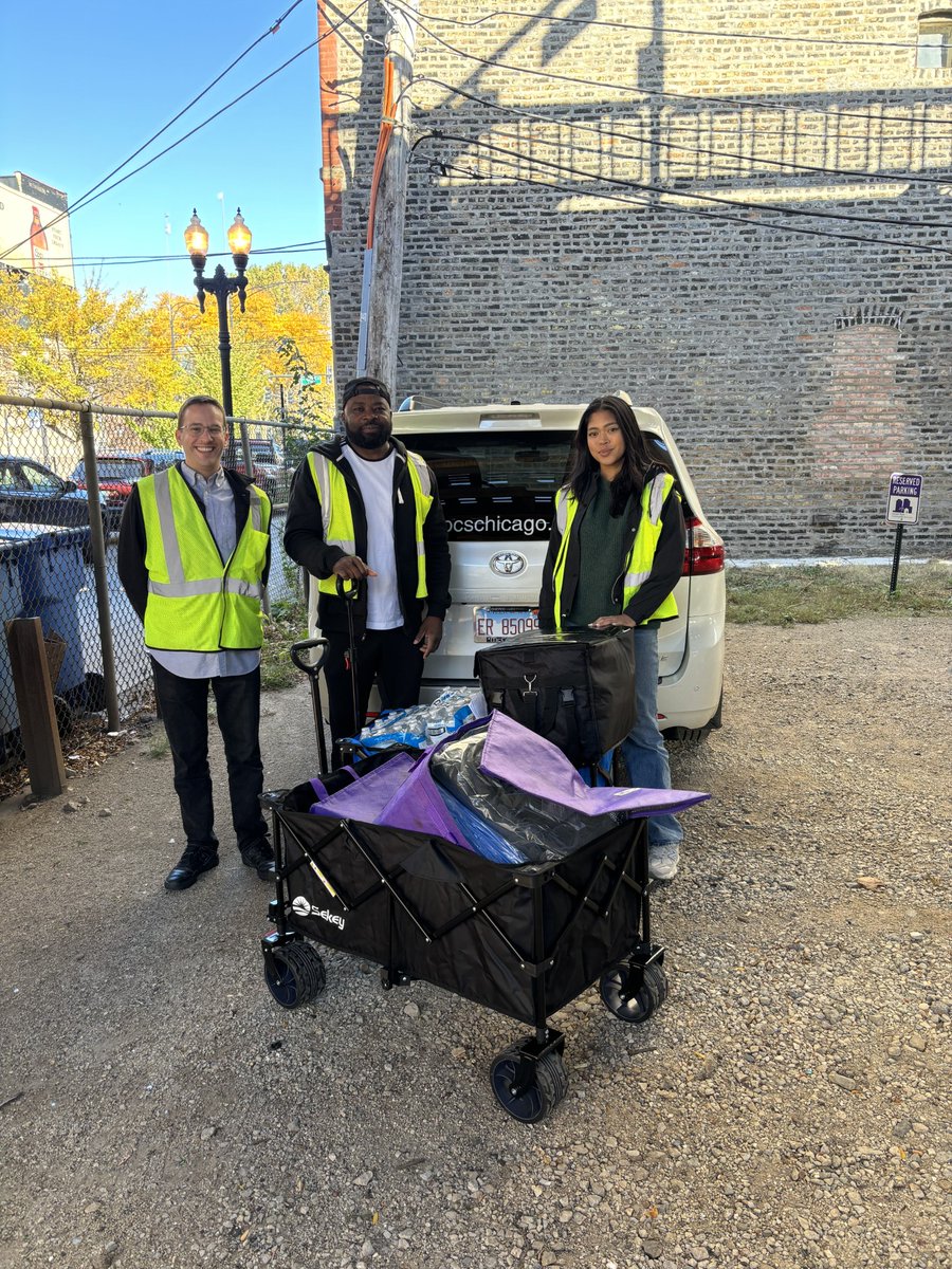 What is Street Outreach? It is engaging with people who live in community spaces not meant for habitation and providing them with food and clothing and access to resources such as case management.

Interested in volunteering? Visit lpcschicago.org/get-involved