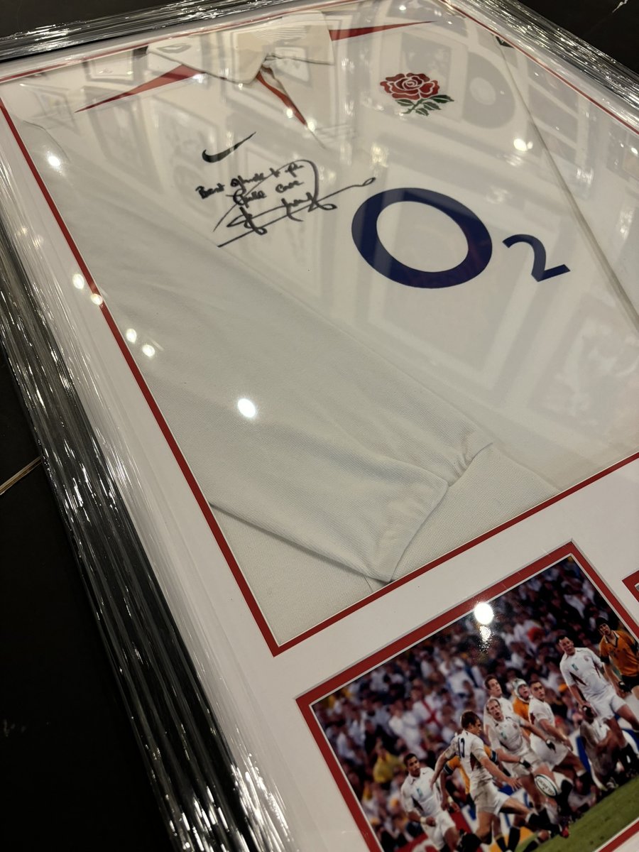 CrazyFraming's tweet photo. The Autumn #RugbyInternationals are upon us & we have an amazing range of Signed #RugbyMemorabila. We cover all the nations with great items signed by legends such as #JonnyWilkinson, #GarethEdwards, #MartinJohnson, #JasonLeonard. #ChristmasGifts. @NicholsonsSC https://t.co/UeOqHhGwHl
