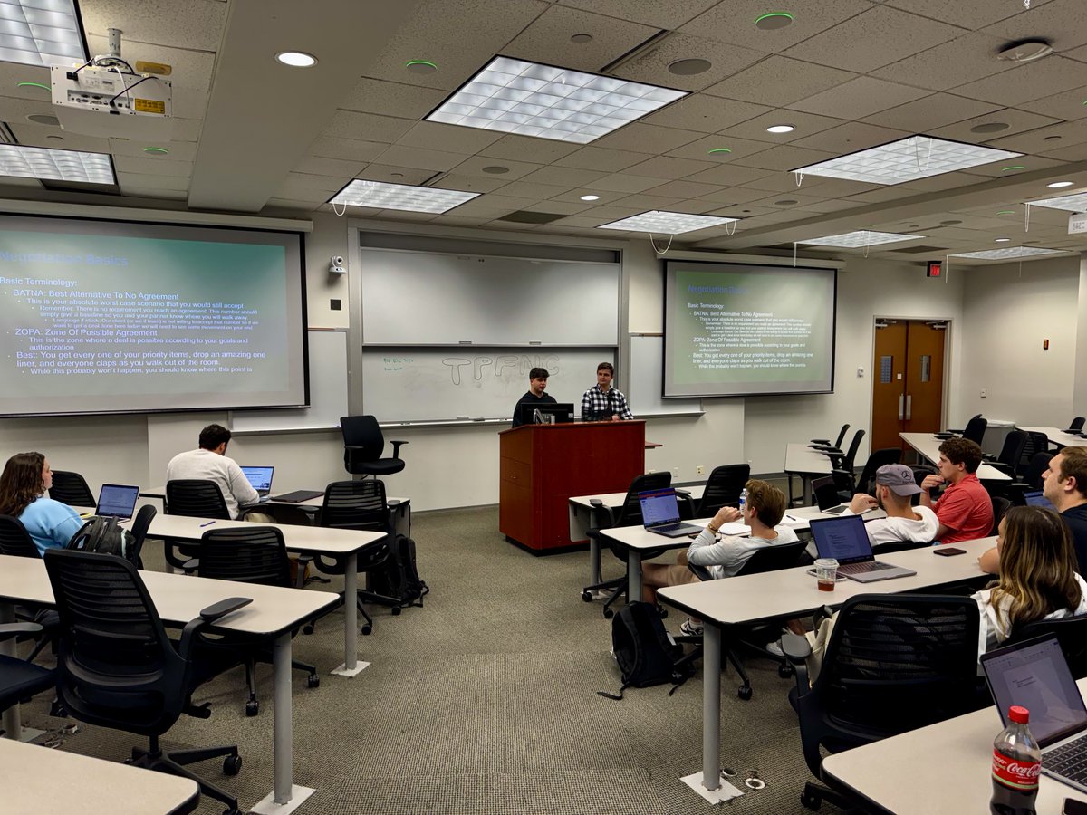 TulanePFNC's tweet photo. Yesterday, the Tulane Football Negotiation Competition board held its 2nd salary cap meeting of the year, exploring NFL contract strategies like void years, bonuses, dead money &amp; cap space. Ready to tackle negotiation tactics next!

#TulaneLaw #SportsLaw #NFL #TPFNC #SalaryCap https://t.co/UIZRzZD2zZ