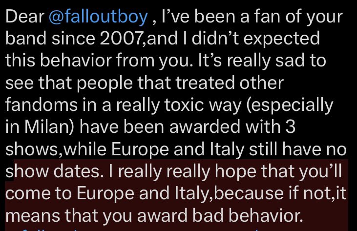 Vaughn_Stumph_'s tweet photo. @falloutboy @TecatePalNorte @falloutboy @petewentz @trohman @hurleyxvx @f_o_b_italia https://t.co/BiCcvXPSKS