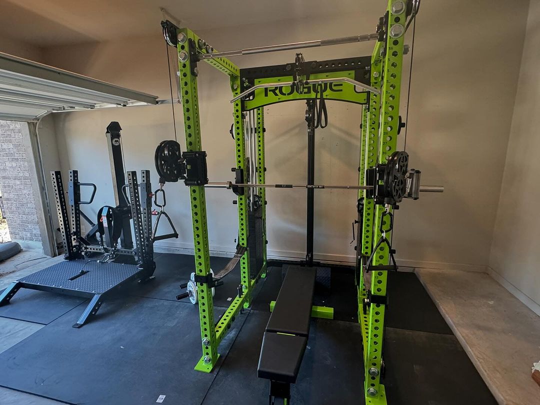 Twin Functional Trainer, Rhino Belt Squat, 3XAGGRO Power Bar