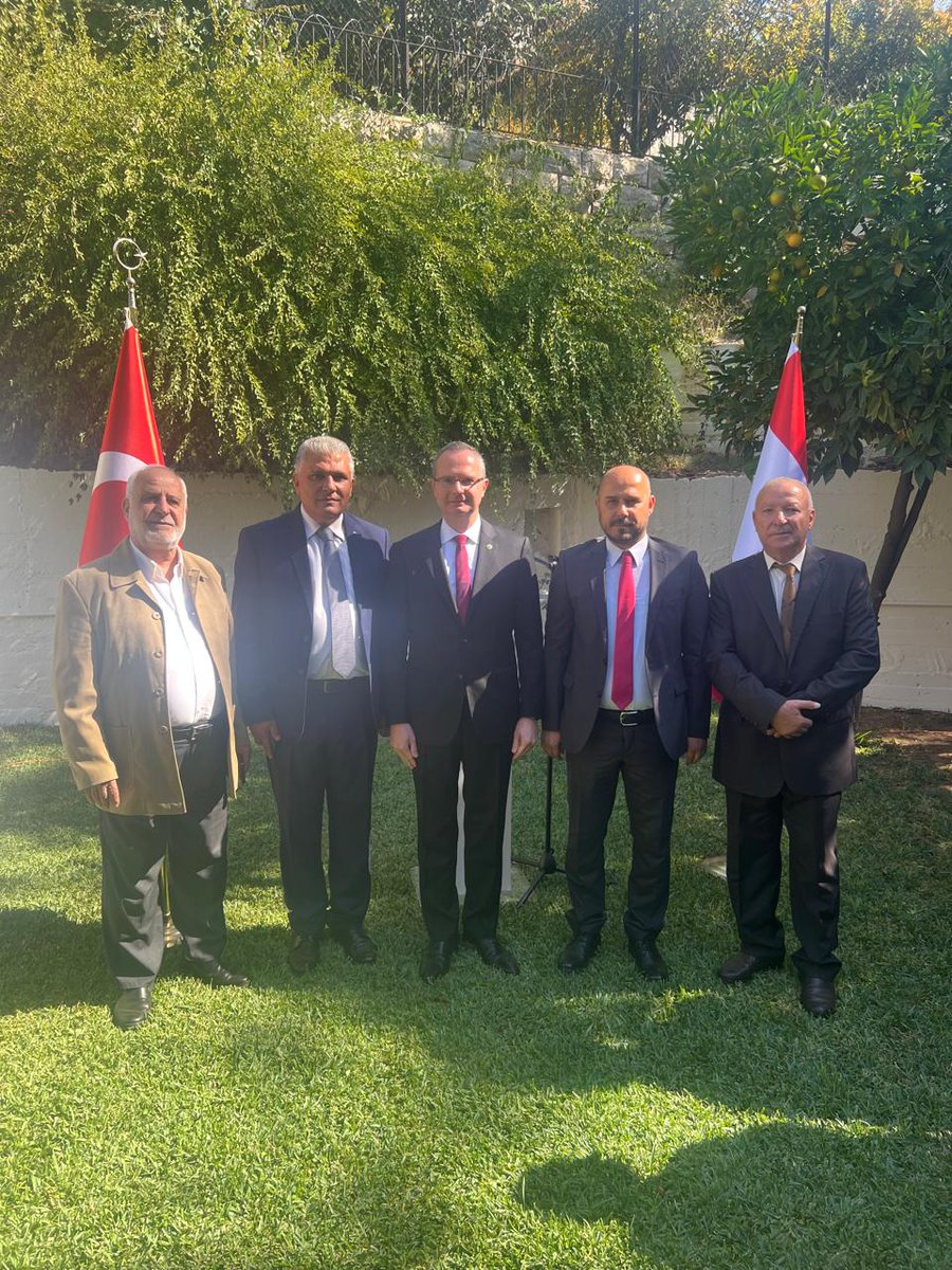 kamalmaksoud1's tweet photo. The reception held in the garden of @TC_BeyrutBE in Beirut on the occasion of the 101st anniversary of the Republic of Turkiye.
🇱🇧🇹🇷
#Cumhuriyetin101Yılı 
@DTIKiletisim https://t.co/Omzh4irCCy