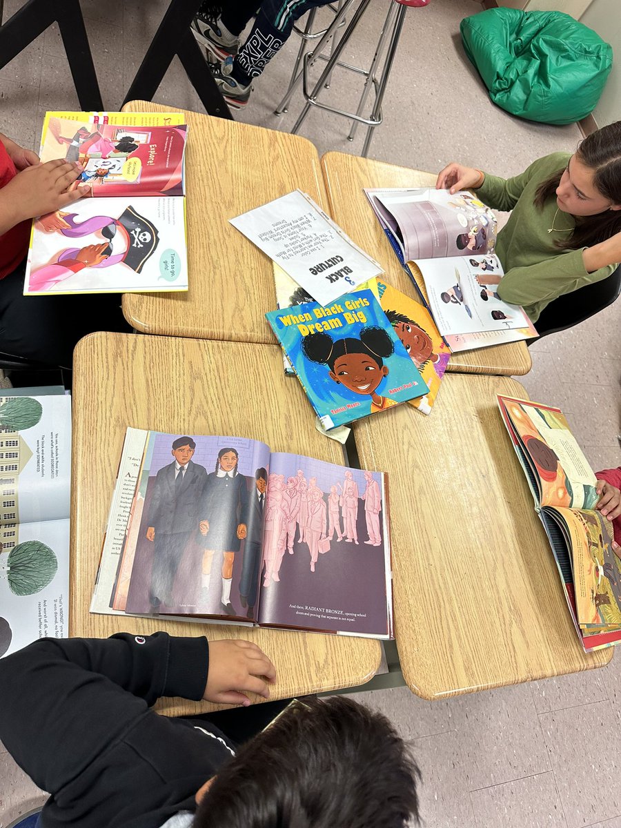 Amanda Rose tweet media