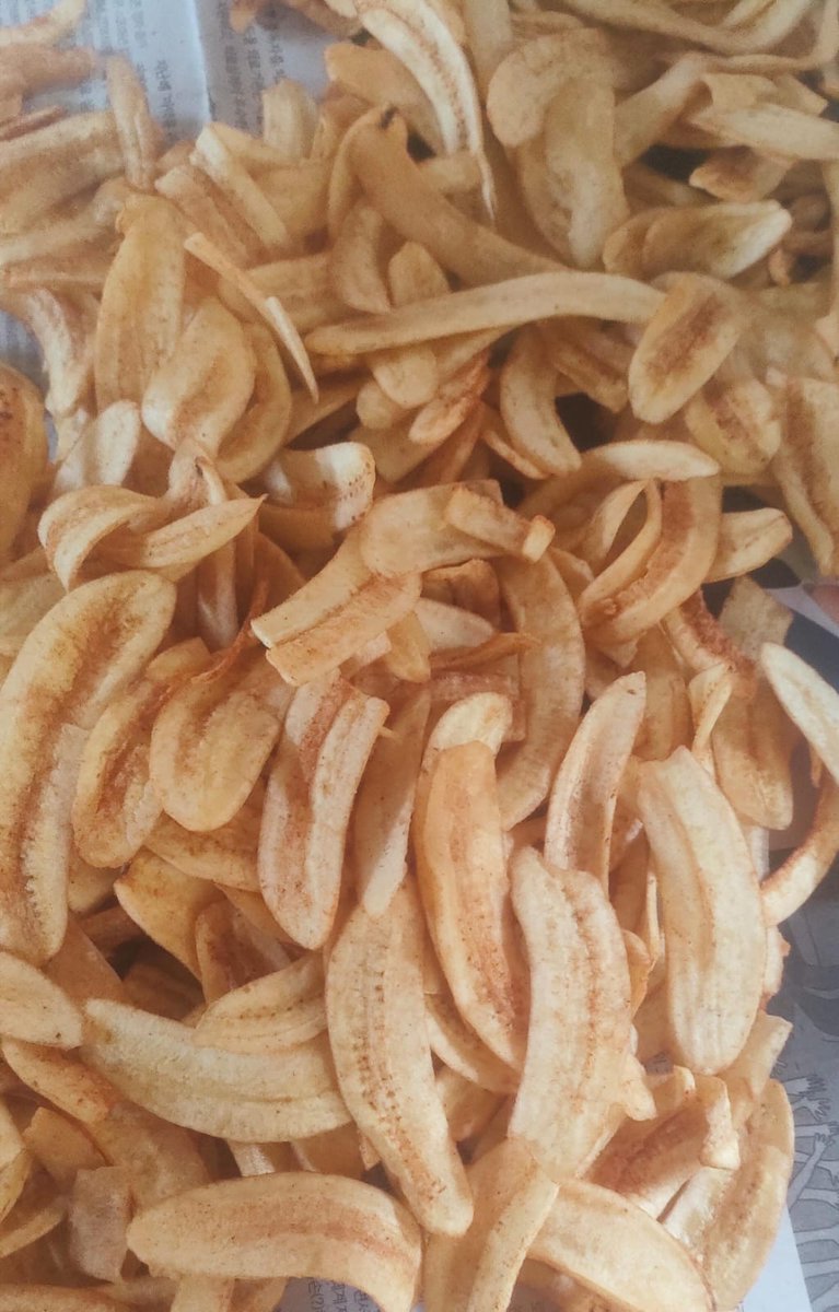 TradersToheed's tweet photo. Export Quality Dry Apple Dry Banana 🍌 Fry Banana Available https://t.co/ufoPlxWAjW