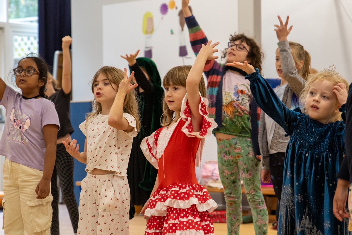 NorwichHighPrep's tweet photo. This half term, some of our Prep girls are having a spooktacular time at a Halloween-themed workshop with our amazing Performing Arts Teacher, Miss Lili-Mae! From singing and dancing to acting, these budding performers are embracing the festive fun &amp; showcasing their creativity. https://t.co/8OYFc2u2X2
