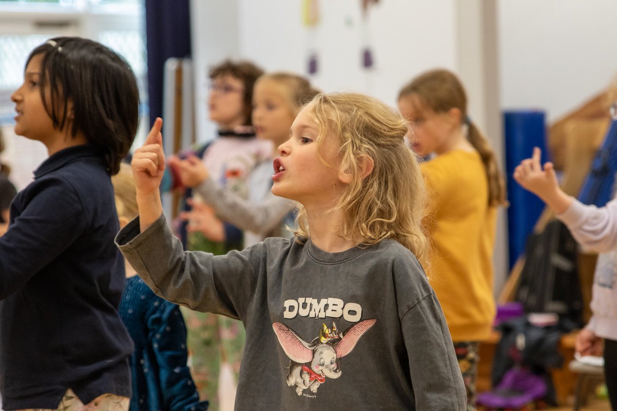 NorwichHighPrep's tweet photo. This half term, some of our Prep girls are having a spooktacular time at a Halloween-themed workshop with our amazing Performing Arts Teacher, Miss Lili-Mae! From singing and dancing to acting, these budding performers are embracing the festive fun &amp; showcasing their creativity. https://t.co/8OYFc2u2X2