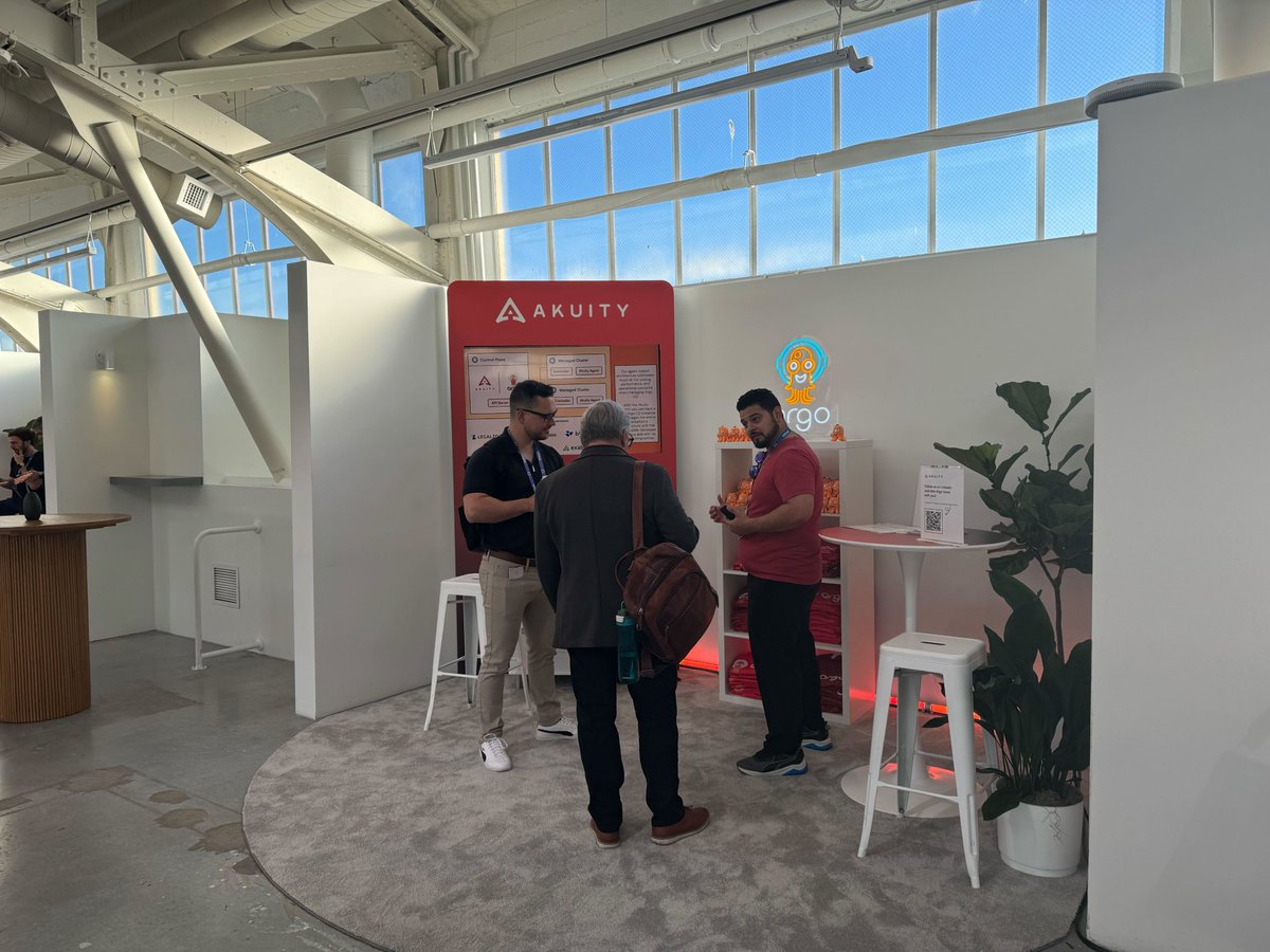 akuityio's tweet photo. ๐ Weโre live at @githubuniverse!
Stop by our booth to chat with @wanghong230 and @HilarioHyrum about @argoproj, #Kargo, and #GitOpsโand maybe you'll be lucky enough to grab a plushie or t-shirt while youโre at it. ๐
#GitHubUniverse #ArgoProject #DevOps https://t.co/kHj6PNEha9