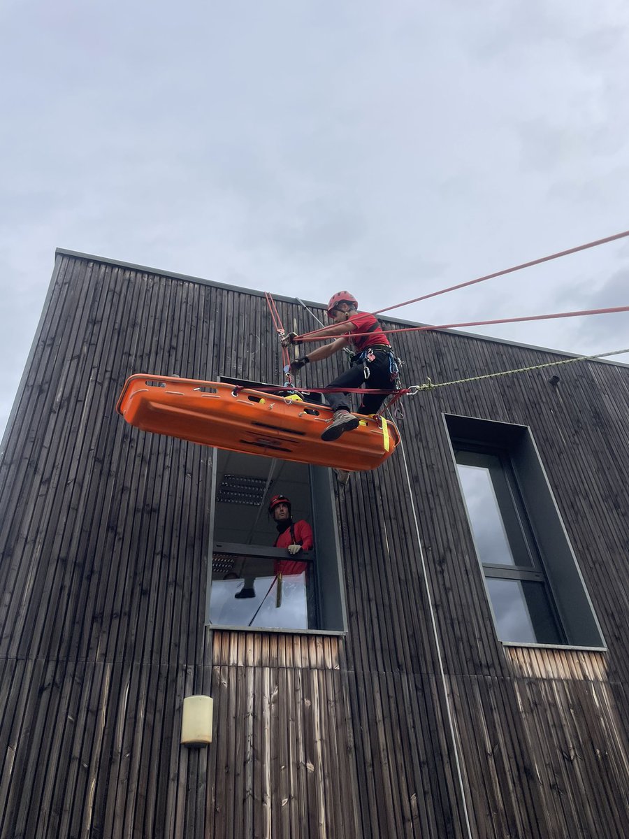 GRIMP 07 Secours en milieu perilleux tweet media