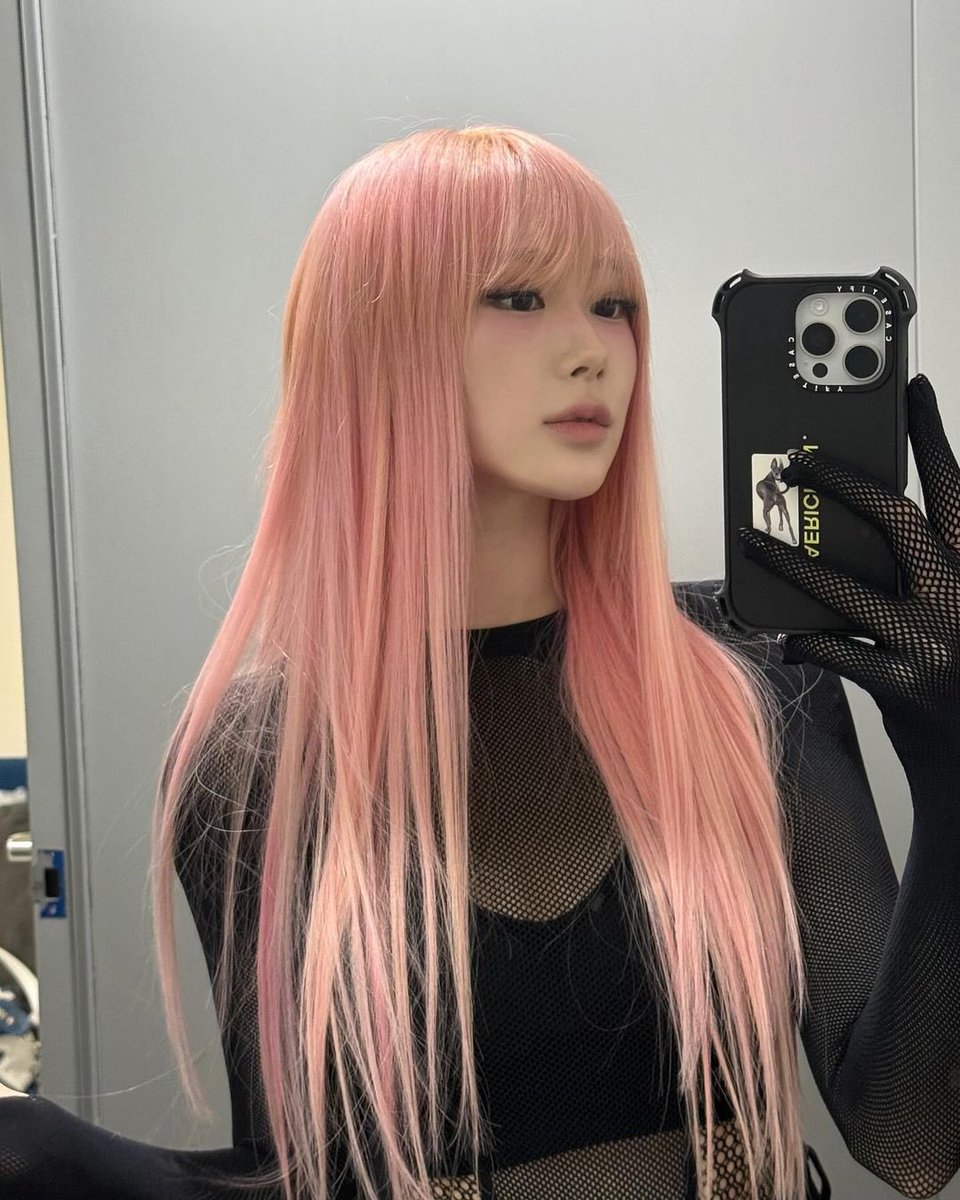 Keepitscrtg's tweet photo. Happy birthday cintaku 🖤🥹

Our Dopamine Giselle Day 
#GiselleIsOurDopamine
#나의도파민_지젤_생일 https://t.co/d4zDFoPVu1