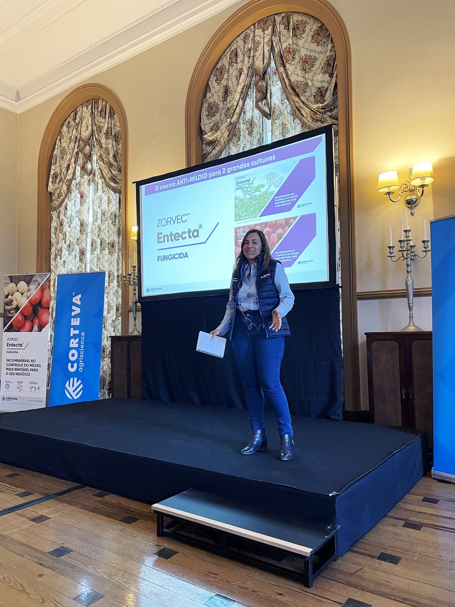 Lanzamos #Zorvec™ Entecta® en Portugal, un fungicida avanzado contra el mildiu en patata y tomate.

Protege tu cultivo incluso bajo condiciones climáticas desfavorables. Con dos modos de acción, ayuda a los agricultores a maximizar su productividad🍅🥔.

¡Pronto en España!