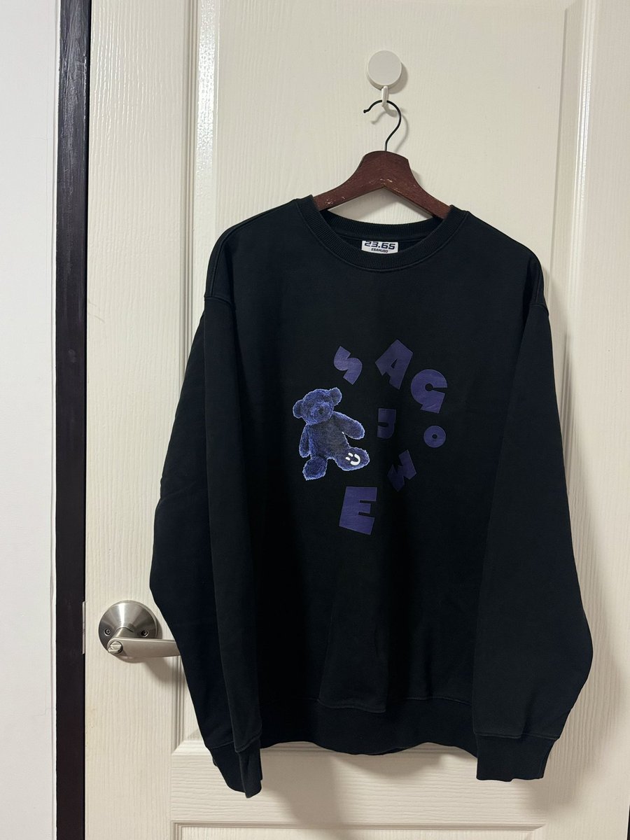 Princesseieiii's tweet photo. 23.65 sweater สีดำ ตัวนี้กันหนาวได้ดีเลย จั๊มแน่นทุกจุด ในเว็บ 1000+ เลยน้า
Size : L (44” / 26”)
🏷️ ราคา 250 บาท รวมส่ง

#พรีออเดอร์เกาหลี #ส่งต่อ #ส่งต่อเสื้อผ้ามือสอง #เสื้อผ้าy2k #y2kthailand #EBFD #โล๊ะตู้ #สเวตเตอร์มือสอง #สเวตเตอร์เกาหลี #NCTDREAM #ตลาดนัดBUS https://t.co/8WZyjASykY