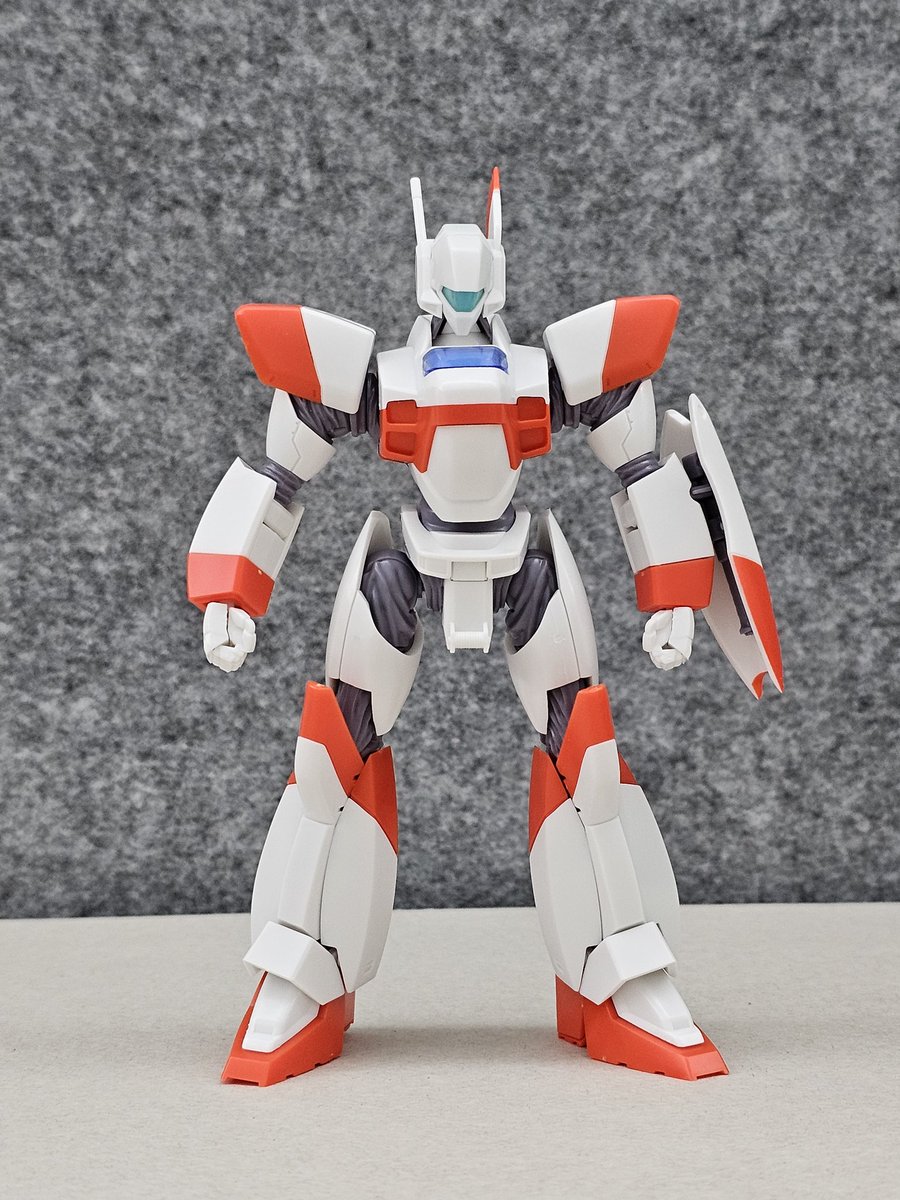 Steven_Patlabor's tweet photo. Goodsmile 1/60 AVS-98 Economy, parts in separate color, easy to build, but be careful of turning the arm because the plastic is too soft, too easy to break.
#パトレイバー模型部 https://t.co/96PIEW5wTk