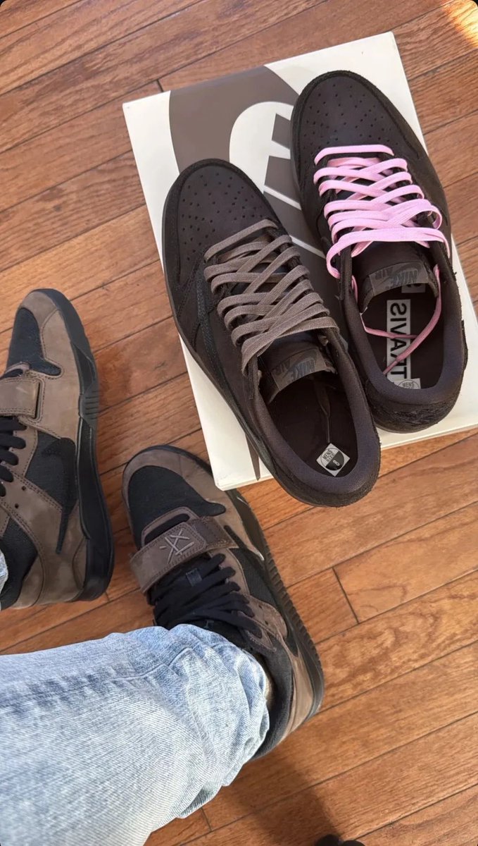 snipernick32's tweet image. WHICH ONE ARE YOU CHOOSING?