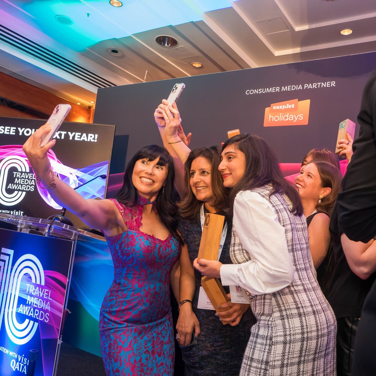 travelmediawrds's tweet photo. The 10th anniversary Travel Media Awards, in association with Visit Qatar, featured countless memorable moments! 🏆 Click below to see the gallery of the evening’s highlights. 

https://t.co/qC5vUcWs60 https://t.co/grPdiKAO9t