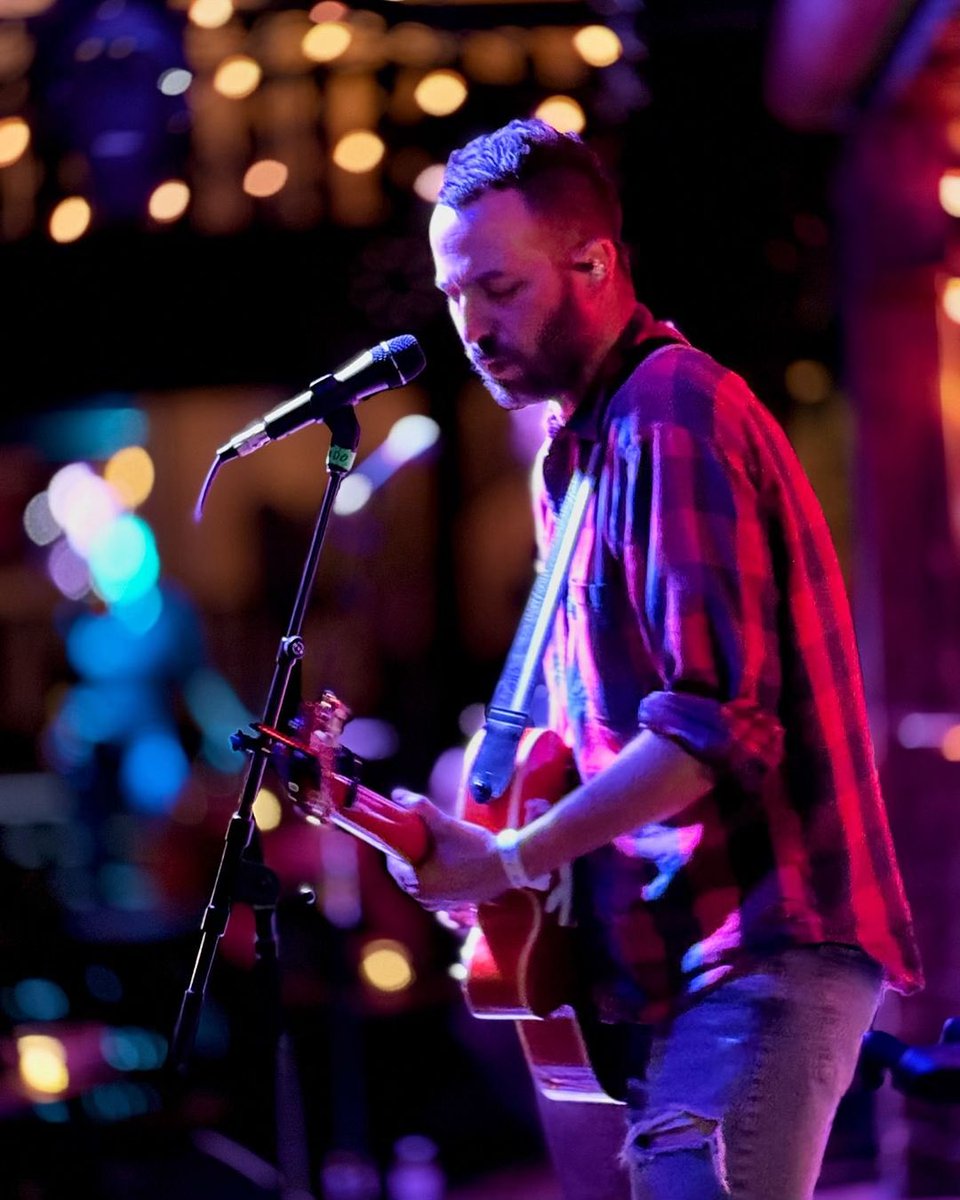 Mondo Cozmo tweet media