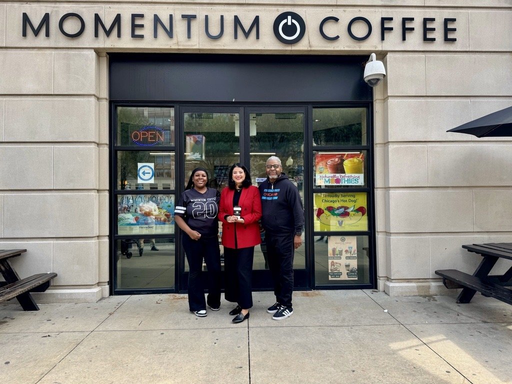 chicagocitykey's tweet photo. We're excited to announce that your CityKey is now accepted at ALL @momentumcoffee locations! #Keyholders unlock a 10% discount! ☕🔑 https://t.co/PLsFpAAJa5