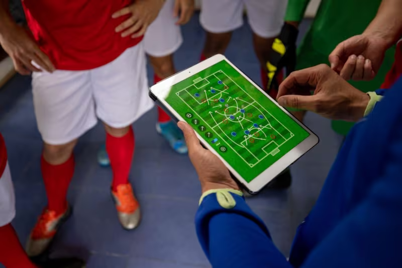 afecfa's tweet photo. 🧵 | TimeLine de Scouting: ¿Cómo se estructura la temporada en un departamento de scouting profesional? Aquí te lo explicamos paso a paso 👇 https://t.co/VBALeGZp2A