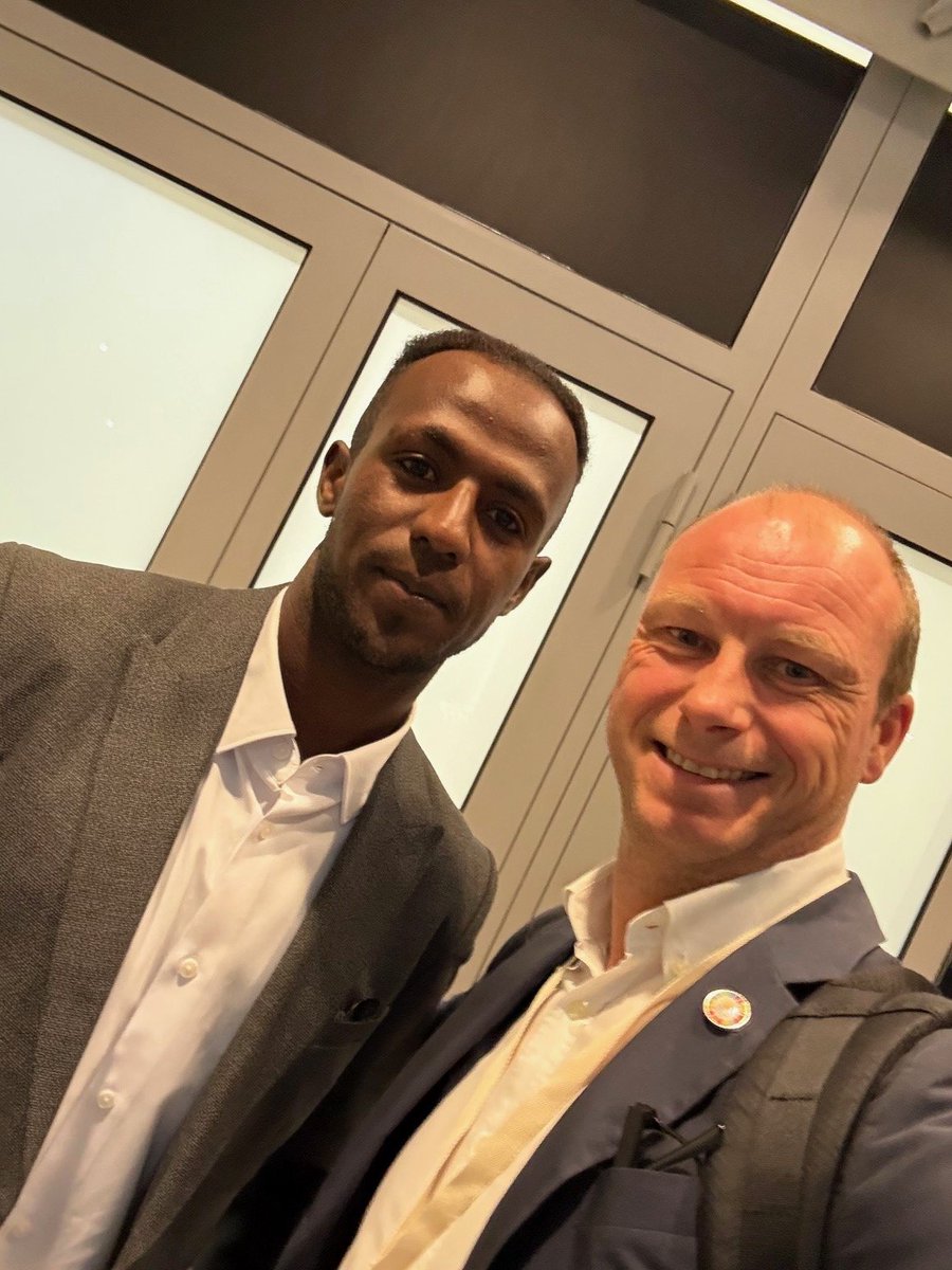 Jan Seghers (@janseghers) on Twitter photo Listening to the <a href="/UCI_cycling/">UCI</a> keynote lecture on the UCI bike city label to promote cycling for all at #ISPAH2024, while <a href="/amaurysport/">A.S.O.</a> unveils the 2025 <a href="/LeTour/">Tour de France™</a> #TDF2025 #TDFF2025 at the same venue <a href="/pcdeparis/">Palais des Congrès</a>. Plus, had a chance to meet <a href="/GrmayeBiniam/">Biniam Girmay</a> at the escalator! 🇫🇷🚴♂️ Listening to the <a href="/UCI_cycling/">UCI</a> keynote lecture on the UCI bike city label to promote cycling for all at #ISPAH2024, while <a href="/amaurysport/">A.S.O.</a> unveils the 2025 <a href="/LeTour/">Tour de France™</a> #TDF2025 #TDFF2025 at the same venue <a href="/pcdeparis/">Palais des Congrès</a>. Plus, had a chance to meet <a href="/GrmayeBiniam/">Biniam Girmay</a> at the escalator! 🇫🇷🚴♂️