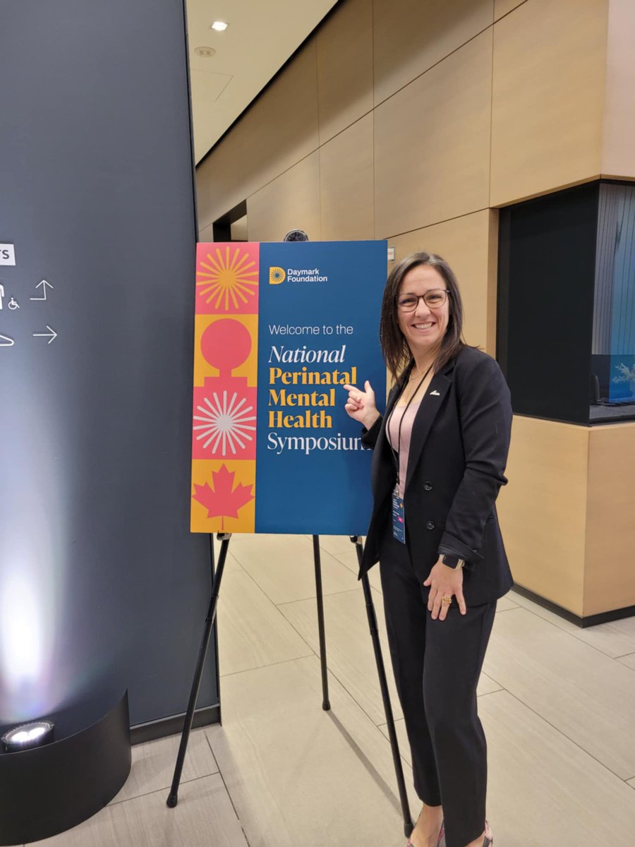 Nous sommes à Toronto aujourd’hui pour cet évènement national sur la #santementale périnatale qui rassemble une centaine de personnes de secteurs variés, provenant des quatre coins du Canada. Merci @DaymarkFdn d'adresser cet enjeu et de permettre les échanges entre les provinces.