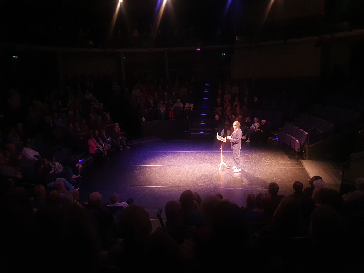 Like <a href="/DavidOlusoga/">David Olusoga</a>, that's the kind of thinker,academic &amp; storyteller I want to be! 

Humble too. Even with all he's done to connect so many with history. 

Over 370 ppl last night. I don't know about you, but I left so inspired for the next chapter of my PhD. 

<a href="/NewVicTheatre/">New Vic Theatre</a>