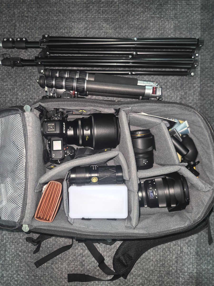 不管晴天、阴天、暴雨天，
你都是我的艳阳天，拍狗愉快！<a href="/cueee14/">沉情023🐶</a>