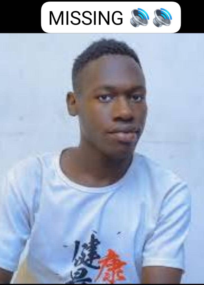 MISSING PERSON 

Taremwa collins 
Disappeared from jinja on Thursday 24th October and was seen around Mapeera House Kampala on Saturday 26th  October 2024. 

In case you see him, call 0788882987 or 0773355330

Retweet massively