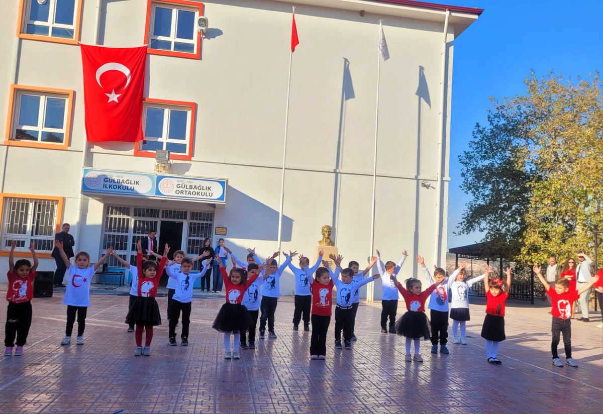 Cumhuriyetimizin 101. Yılını okulumuzda yapılan etkinlikler ile büyük bir coşku ile kutladık.
<a href="/kalemem20/">Kale İlçe Milli Eğitim Müdürlüğü</a> 
<a href="/totak2066/">Nurettin TIKIM</a> 
<a href="/h_irilci/">Hasan IRILCI</a>