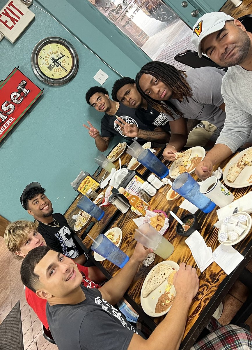 Marco Regalado (@coachregalado) on Twitter photo Anita’s Breakfast is good for the soul.
Celebrating Jamal’s Birthday with the RB crew!
<a href="/Fabian04627152/">Fabian Garcia</a>
<a href="/TJ_DEMENT20/">TJ Dement</a>
<a href="/jamalpolley_1/">Jamal Polley</a>
<a href="/BCarroll2024/">Brennan Carroll</a>
<a href="/johnjackson212/">Thejohnjackson✞</a>
<a href="/CalebBlocker/">Caleb Blocker</a> Anita’s Breakfast is good for the soul.
Celebrating Jamal’s Birthday with the RB crew!
<a href="/Fabian04627152/">Fabian Garcia</a>
<a href="/TJ_DEMENT20/">TJ Dement</a>
<a href="/jamalpolley_1/">Jamal Polley</a>
<a href="/BCarroll2024/">Brennan Carroll</a>
<a href="/johnjackson212/">Thejohnjackson✞</a>
<a href="/CalebBlocker/">Caleb Blocker</a>