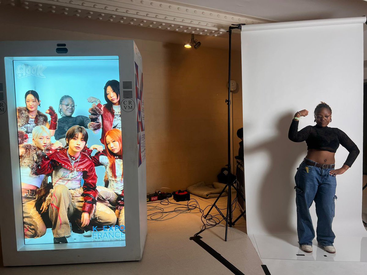 Translook (@translookstudio) on Twitter photo 