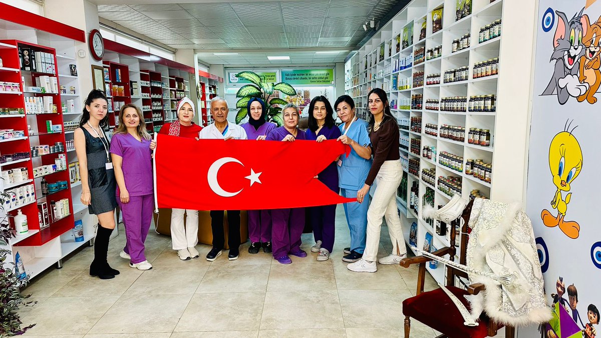KulaSevdasi's tweet photo. Cumhuriyet Bayramımız Kutlu Olsun https://t.co/0lKrjPND1H