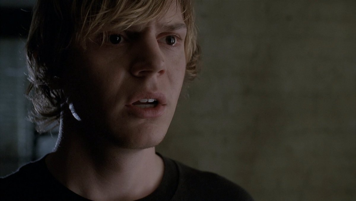 TheCinesthetic's tweet image. evan peters in american horror story (2011-)