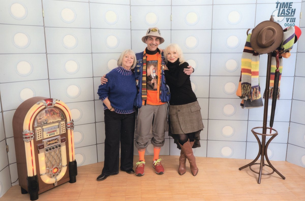 MrRamses235's tweet image. You feel six feet tall between these two enchanting women

✌🏻😜

@ManningOfficial 
#WendyPadbury
#TimeLash VIII
@TimeLashGermany 
#GrossUmstadt
#Germany 🇩🇪
#DoctorWho 
#DrWho 
#Whovians 
#HomeForWhovians 
#BestWeekendEver 👍🏻