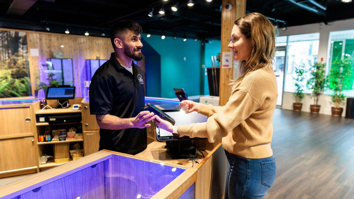 August cannabis retail sales in Canada were up only 2.64% from July to $453.12 million, an all-time high for 2024. Sales were down only 0.83% compared to the same month last year. See details at ow.ly/g1o650TVGGr
#cannabisretail #canadiancannabis #cannabissales