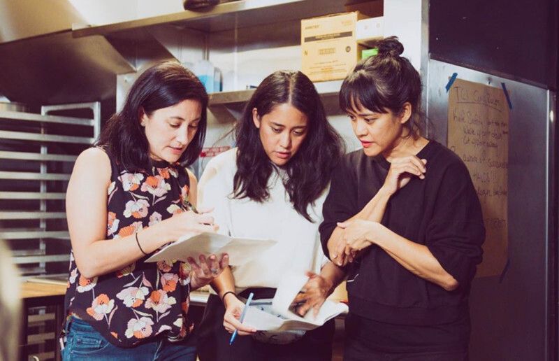 NYCSDFF's tweet image. 🎬 The 10th Annual NYC Short Document Film Festival 🎬

Join us on Sunday, November 3, 2024, at The Producers Club in NYC for a celebration of culture, food, and identity! 🍽️🌍

✨ Film: Roots and Wings Ep 3

👉 Get your tickets: buff.ly/3EUOBLI