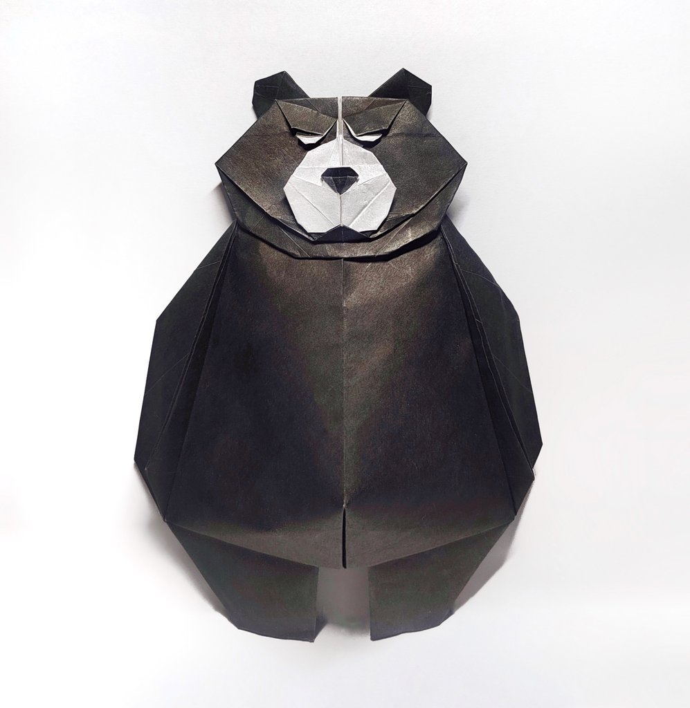 PassionOrigami's tweet photo. 🐻 Bear by Zhang Ziliang 🐻

https://t.co/DRRPDkU8Uv

The idea for the book Origami From China actually started with this bear. You can fold it right now by ordering the book here: https://t.co/5AbdQV0F03
#origami #Origamishop #nicolasterryorigami #OrigamiFromChina #ZhangZiliang https://t.co/myzPBdqgBz