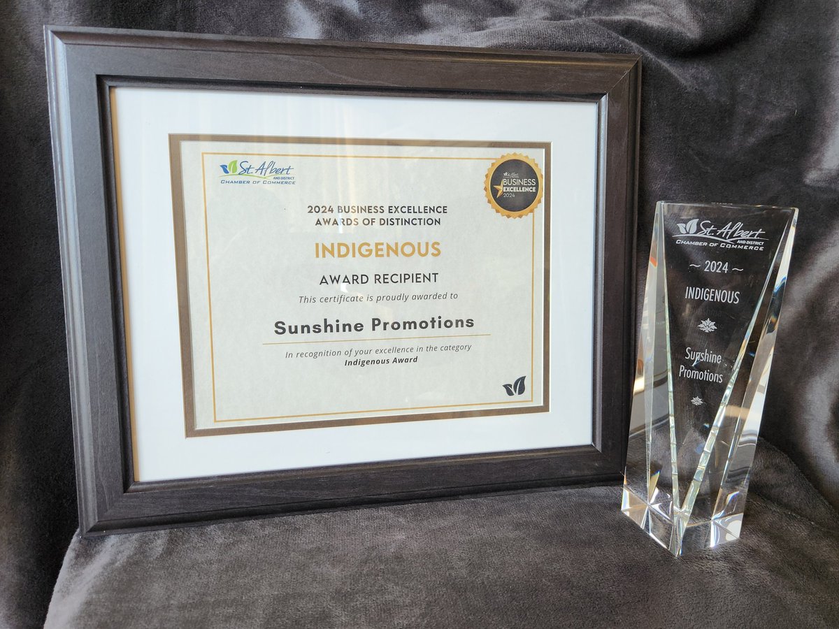 SunshinePromos's tweet photo. Such a great moment this past Friday! We won the 1st Inaugural Indigenous Business Excellence award!! The @stalbertchamber had their Business Excellence Gala and we got the honor of winning this amazing award!! #ShopLocal #SwagPros #StAlbert https://t.co/m8xg5r2qIT