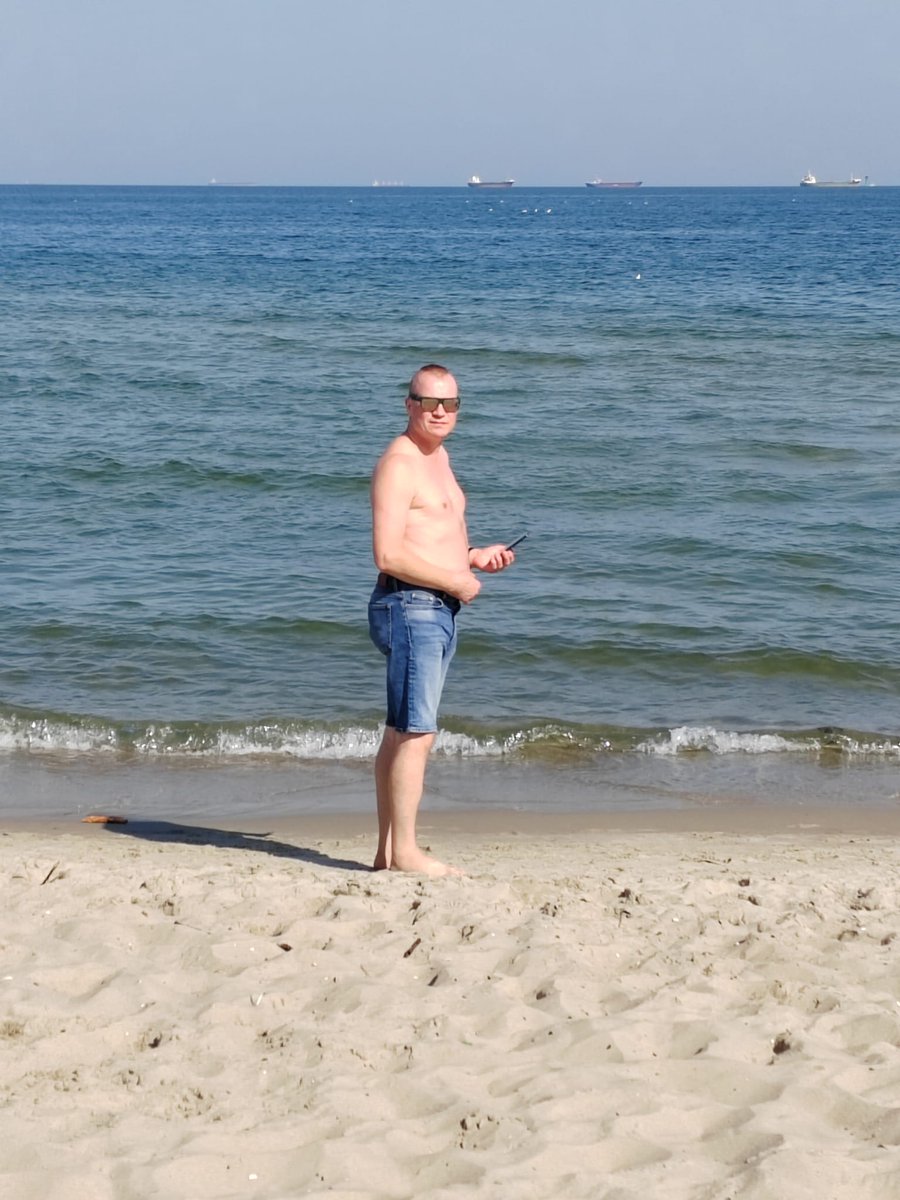 Krzysztof W. tweet media