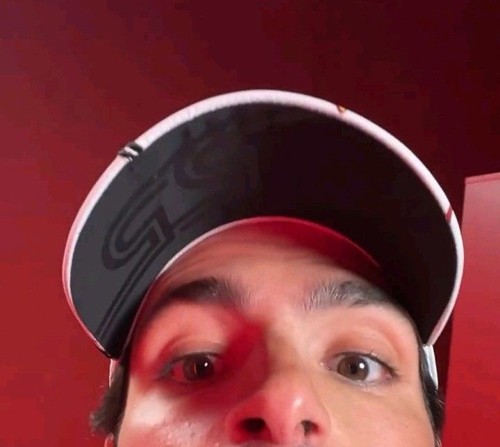 Yo lo sé, tú lo sabes, lo sabemos. nvnv.