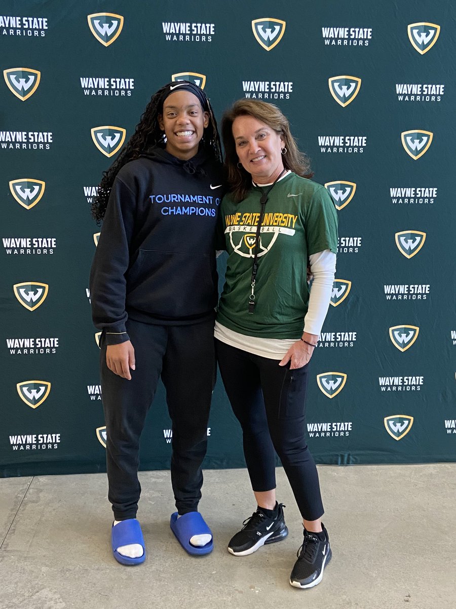 Giving honor to God who’s the head of my life! After a great camp and conversation with Coach Lohr I am blessed to recieve an offer from <a href="/WSUWarriorsWBB/">Wayne State WBB</a> 🙌🏾 
Thanks again Coach Lohr 

<a href="/Hamady_Hawks/">Westwood Heights Schools</a>