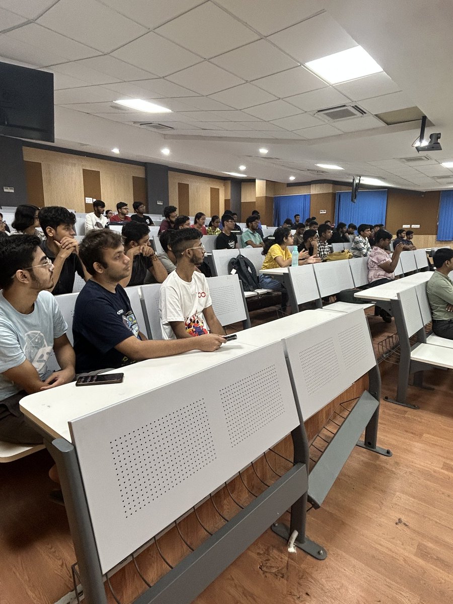ecelliitp's tweet image. We successfully hosted Entrepreneurship 101,featuring inspiring insights from Dr. Niraj Jha,founder of Hanumancareapp, and MD Amanulla,co-founder of Medishala.They shared their journeys,fueling the entrepreneurial spark within us all! 🔥💡 #ECellIITP  #Entrepreneurship #FutureCEO