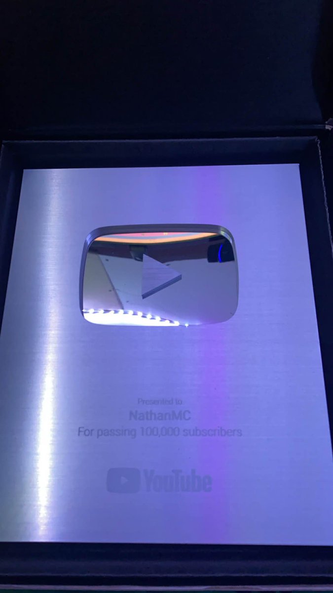 MangoPlayz tweet media